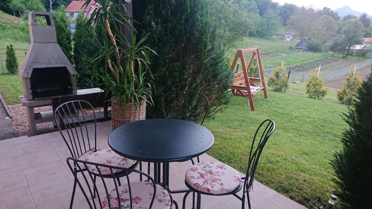 Apartment Zora - Guest House Ogulin Dış mekan fotoğraf