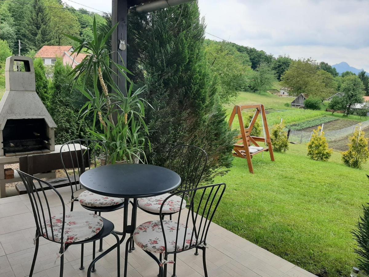 Apartment Zora - Guest House Ogulin Dış mekan fotoğraf